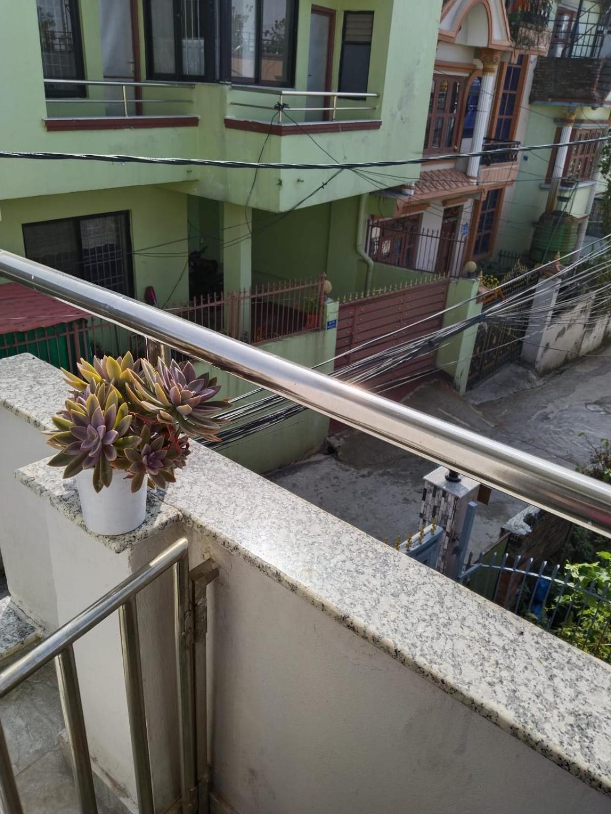 Kathmandu Airport View Hotel And Lodge Extérieur photo
