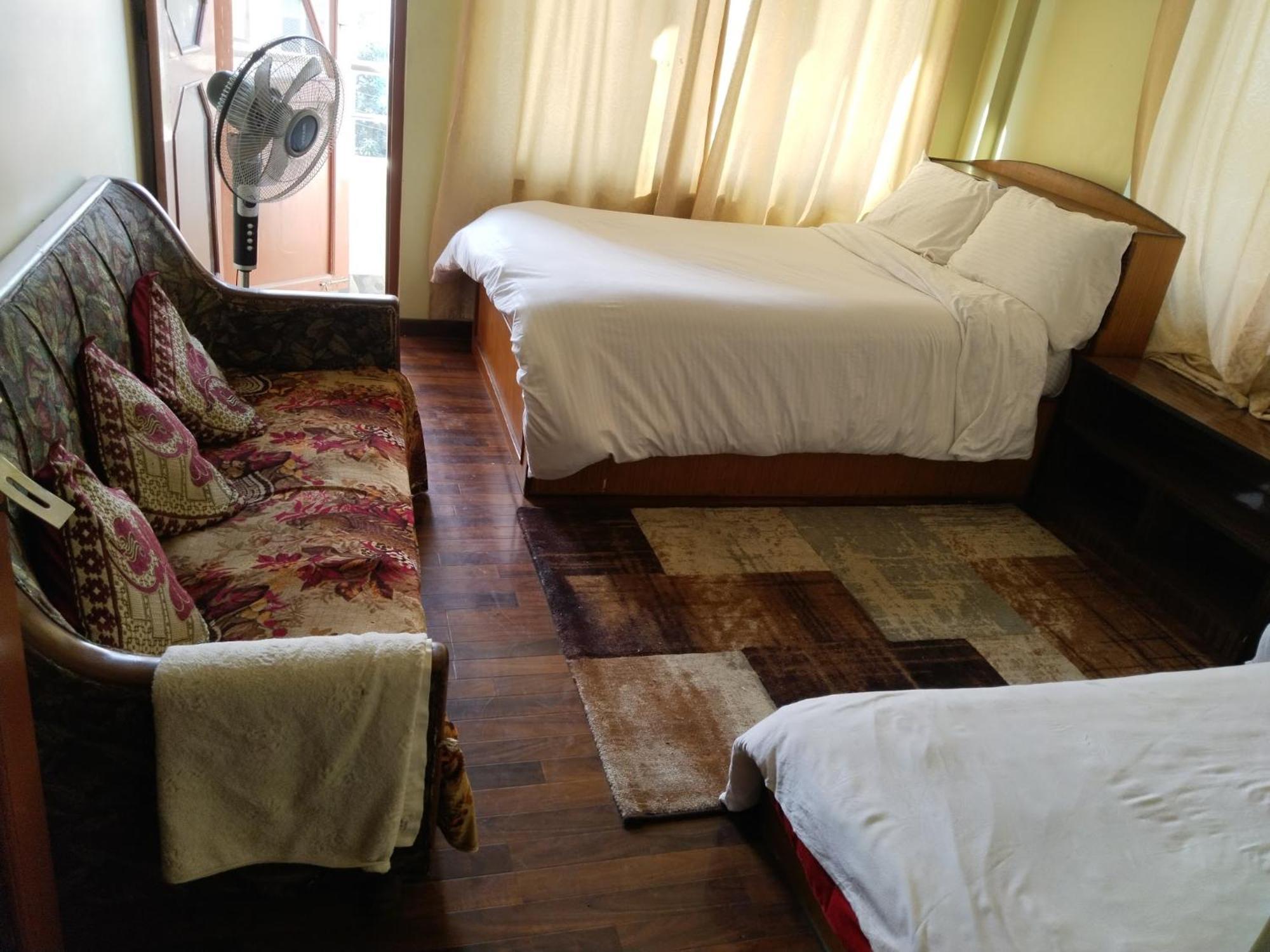 Kathmandu Airport View Hotel And Lodge Extérieur photo